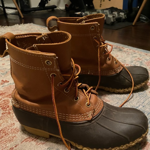 L.L Bean Boots 8” Insulated - Picture 2 of 9